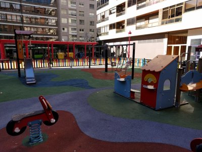 Parque infantil da Praza 8 de marzo