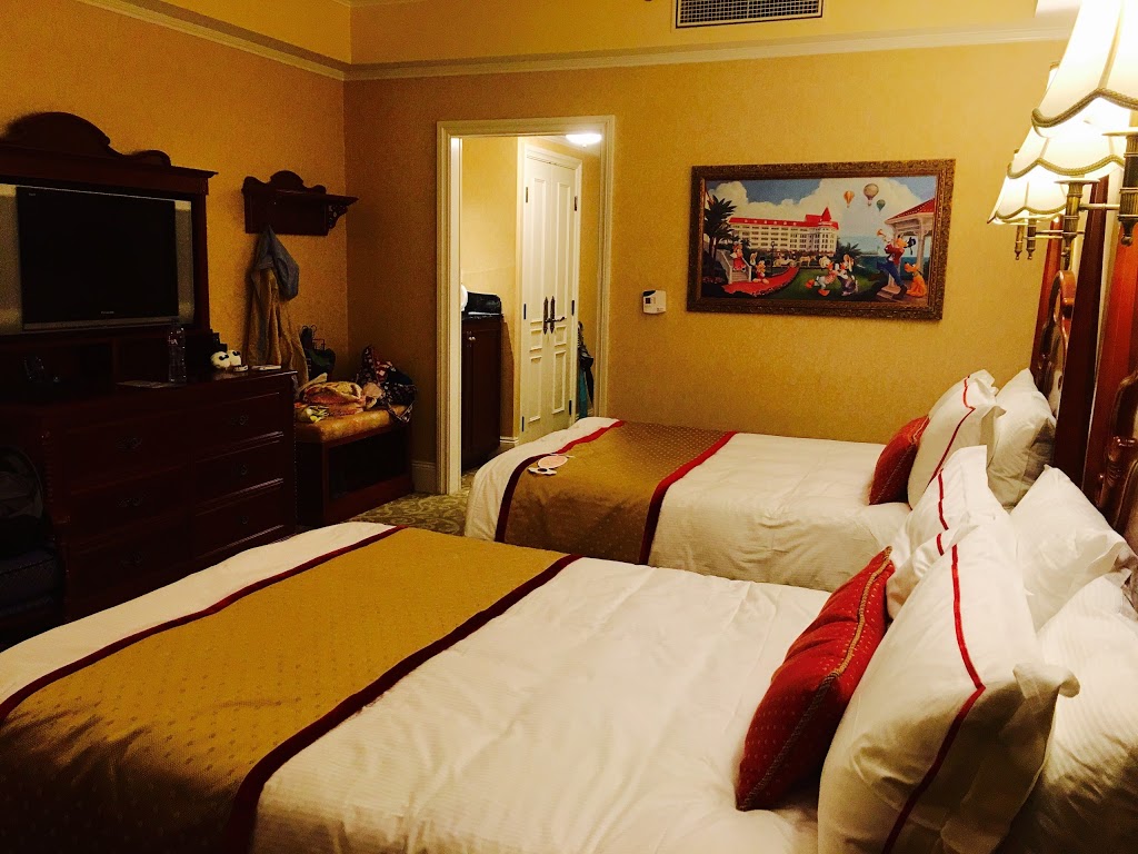 Hong Kong Disneyland Resort 22