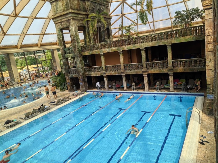 Aquaworld Resort Budapest Hotel és Élményfürdő - Foto 21