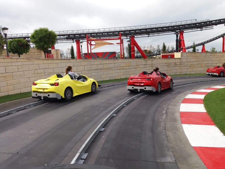 Ferrari Land - Foto 5