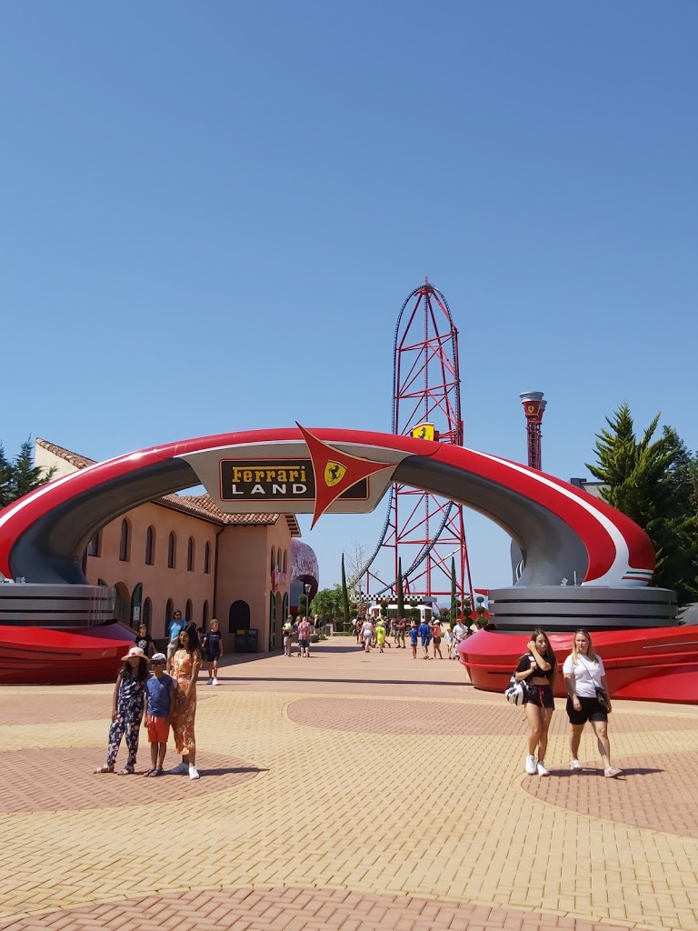 Ferrari Land 9