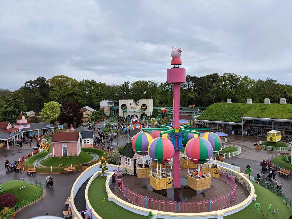 Paultons Park Home of Peppa Pig World 8