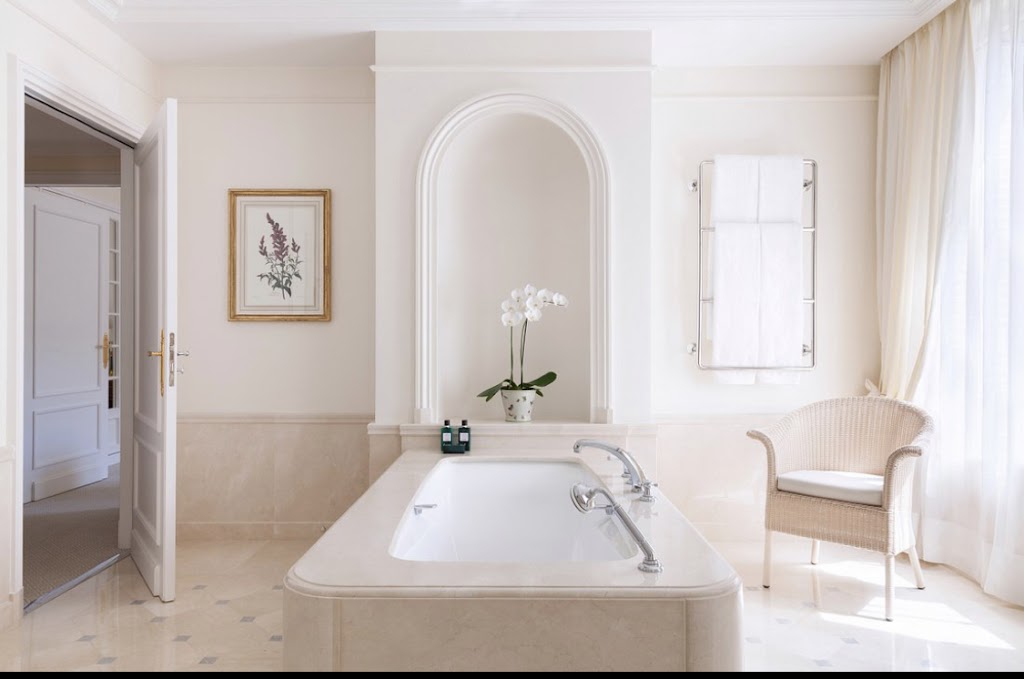 Le Bristol Paris - Foto 1