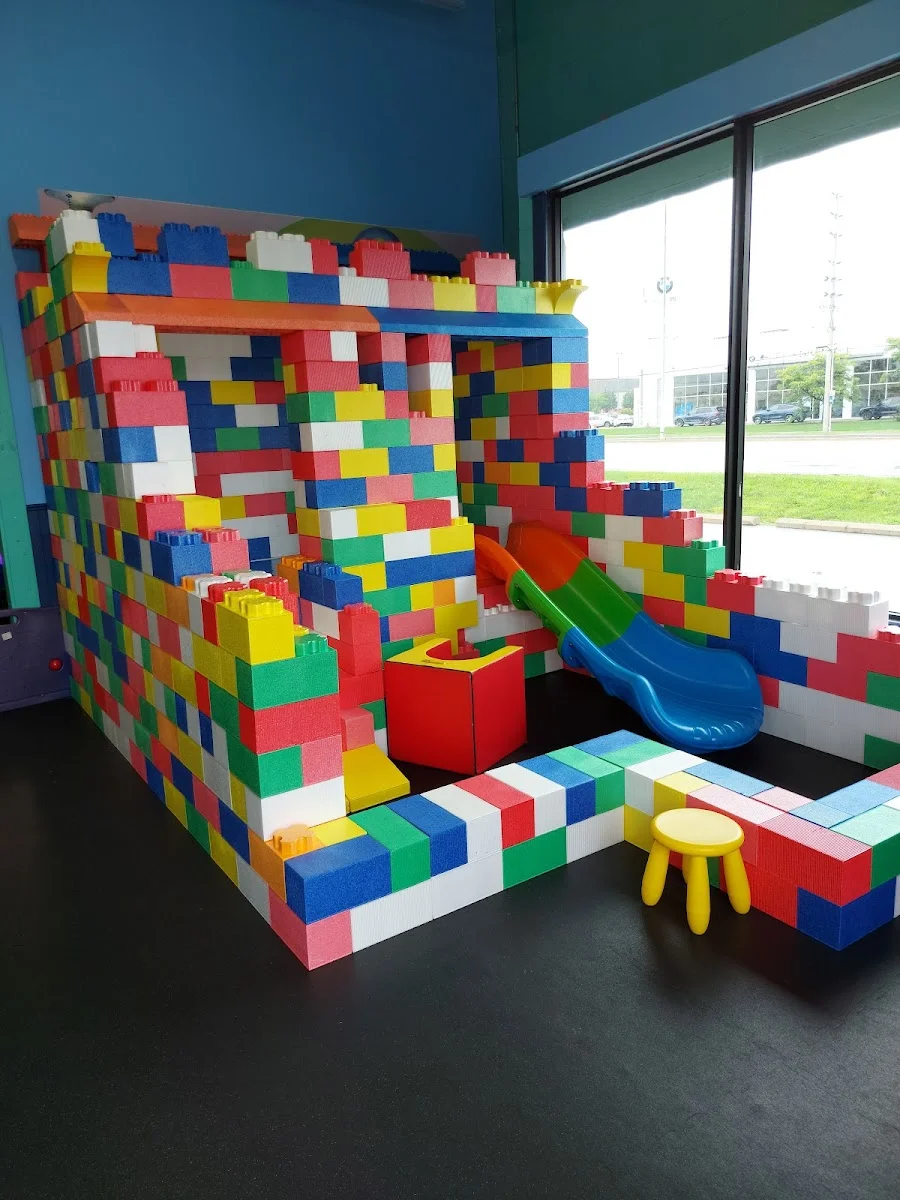 Kidsports Indoor Playground Mississauga and Children’s Birthday Party Play Place in Mississauga - Foto 7
