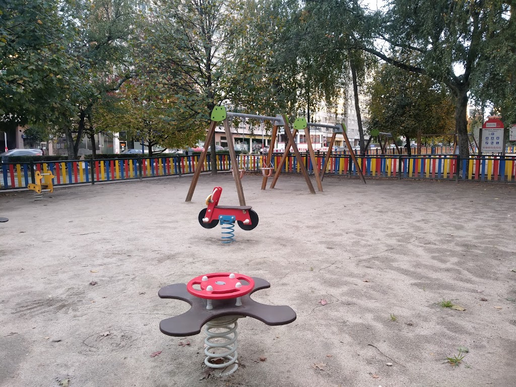 Parque infantil Emigrante 7