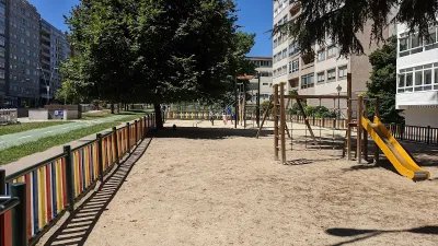 Parque infantil Emigrante 1