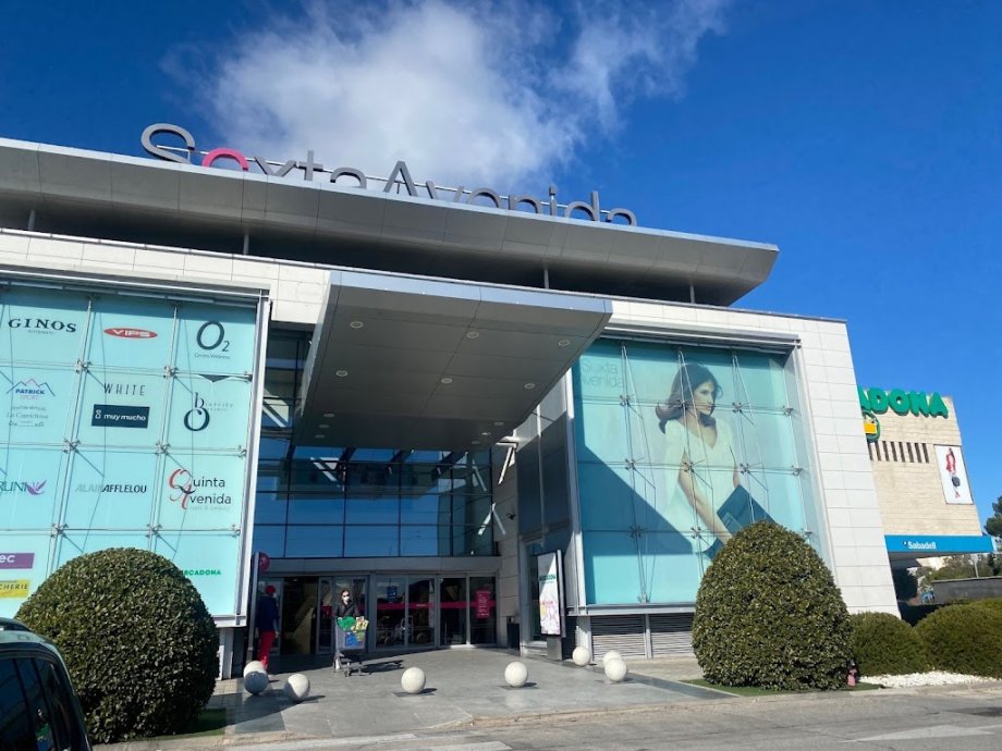 Centro Comercial Sexta Avenida - Foto 18