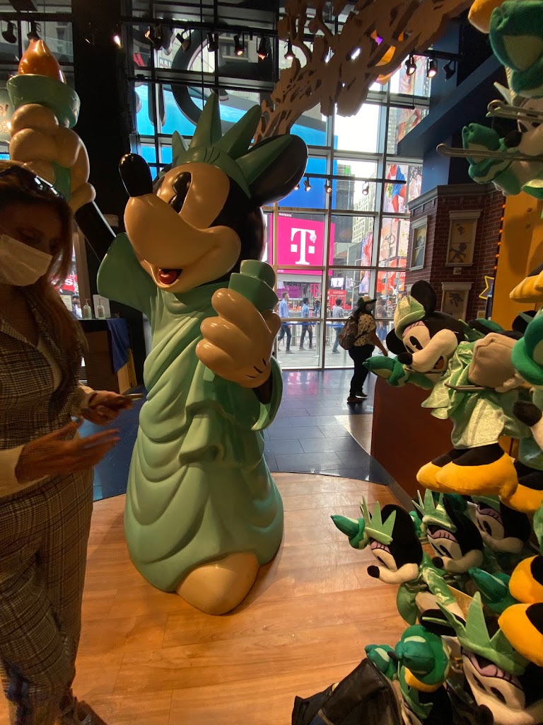Disney Store - Foto 1