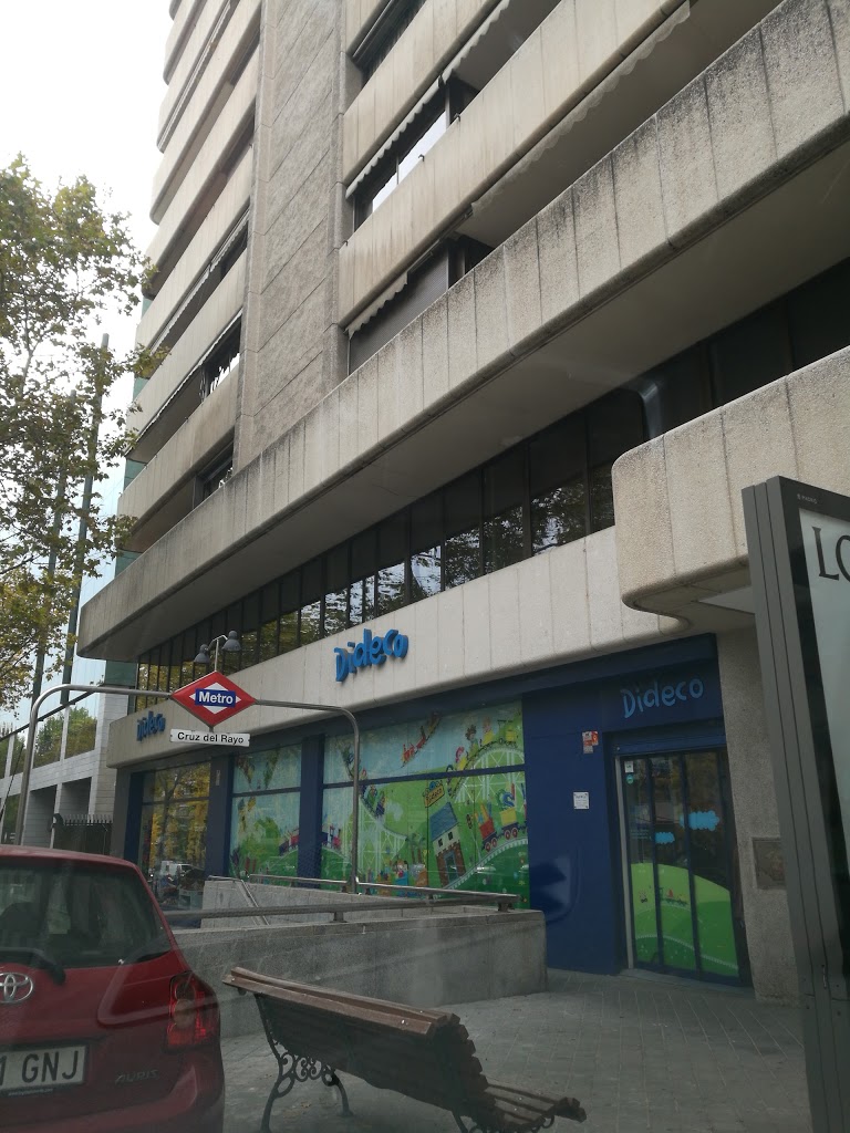 Dideco Príncipe de Vergara Tienda de Juguetes y libros - Foto 10