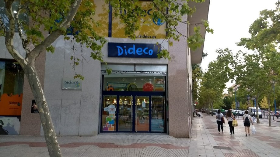 Dideco Alcorcón Tienda de Juguetes y libros - Foto 10