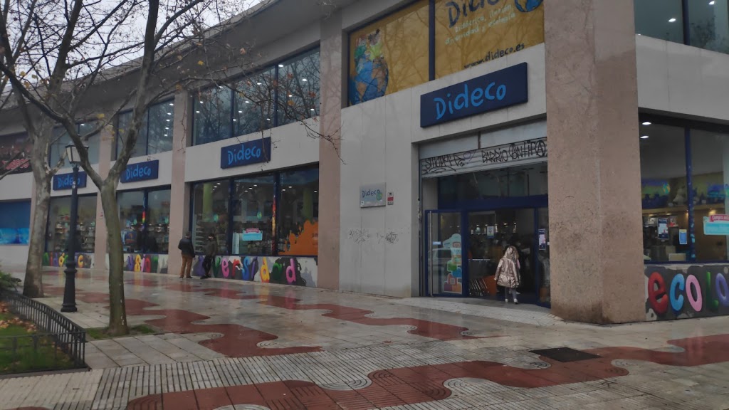 Dideco Alcorcón Tienda de Juguetes y libros - Foto 1