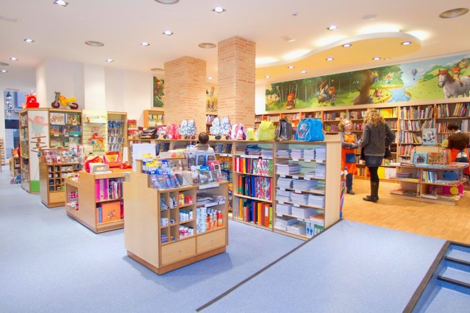 Dideco Nogales Tienda de Juguetes y libros - Foto 5