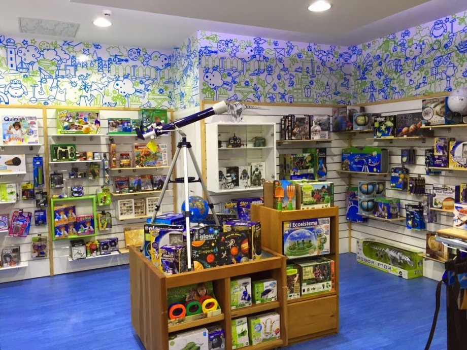 Dideco Alcobendas Tienda de Juguetes y libros - Foto 7