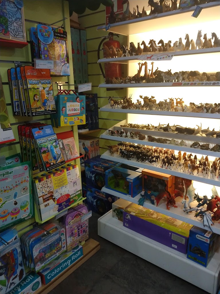 Dideco Alcobendas Tienda de Juguetes y libros - Foto 15