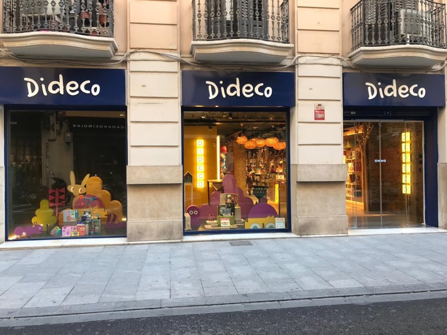 Dideco Valencia Tienda de Juguetes y libros - Foto 9