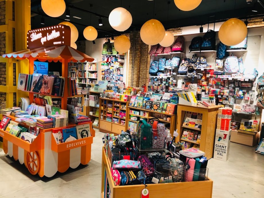 Dideco Valencia Tienda de Juguetes y libros - Foto 11