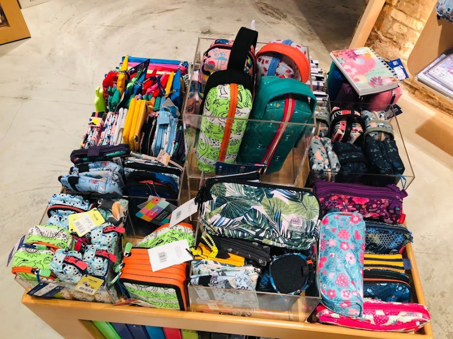 Dideco Valencia Tienda de Juguetes y libros - Foto 13