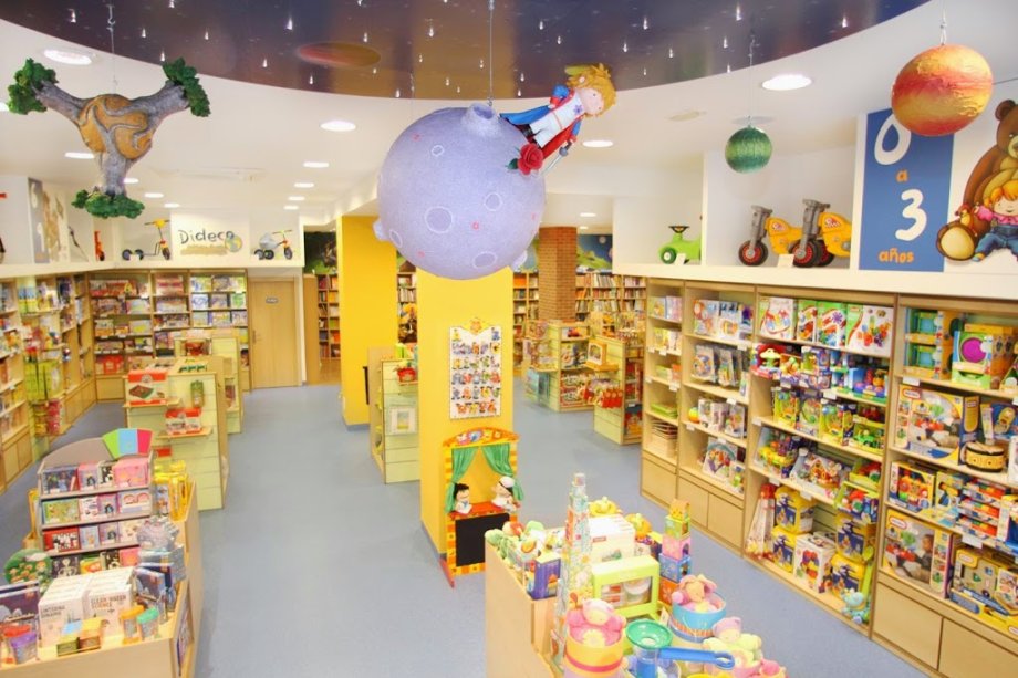 Dideco Valladolid Tienda de Juguetes y libros - Foto 2