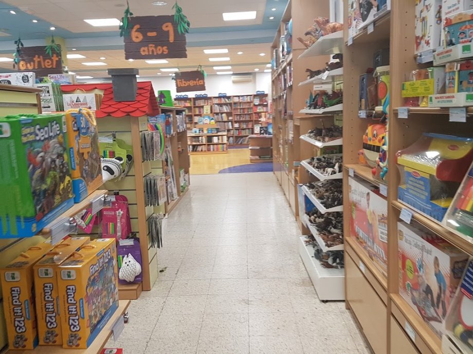Dideco Xaudaró Tienda de Juguetes y Libros - Foto 4