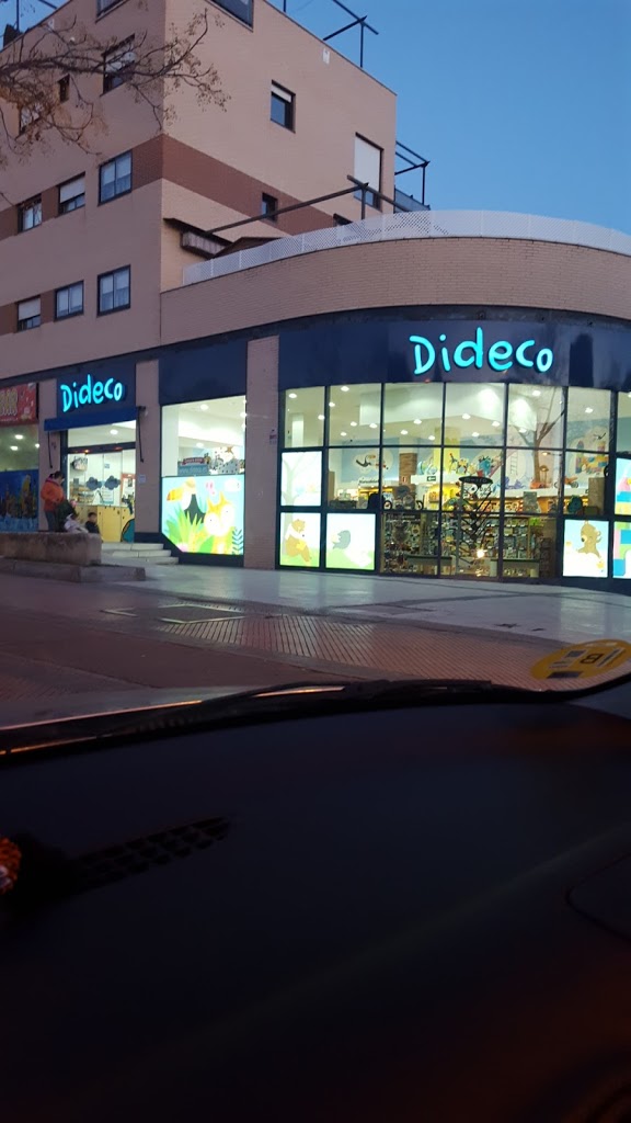 Dideco Alcalá de Henares Tienda de Juguetes y libros - Foto 7