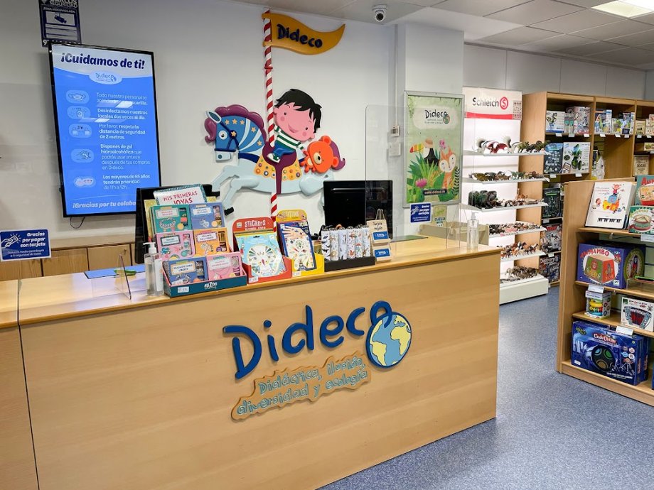 Dideco Pozuelo Tienda de juguetes y libros - Foto 14