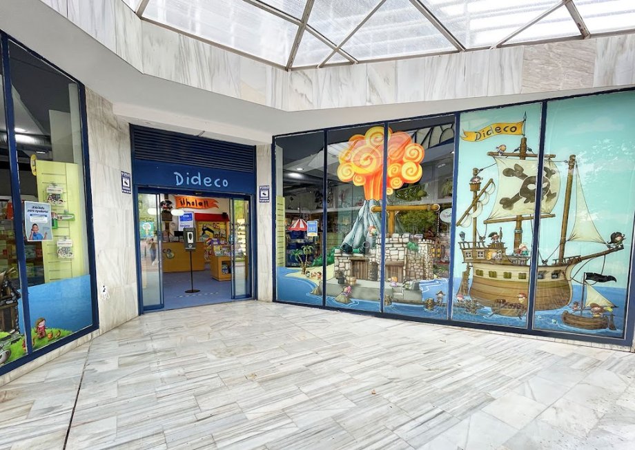 Dideco Majadahonda Tienda de Juguetes y libros - Foto 15