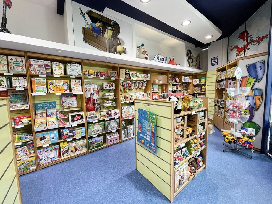 Dideco Majadahonda Tienda de Juguetes y libros - Foto 18
