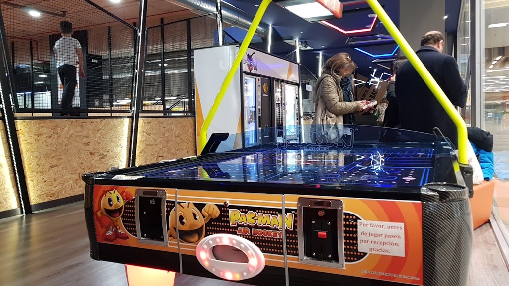 Urban Planet: Trampoline Park 11