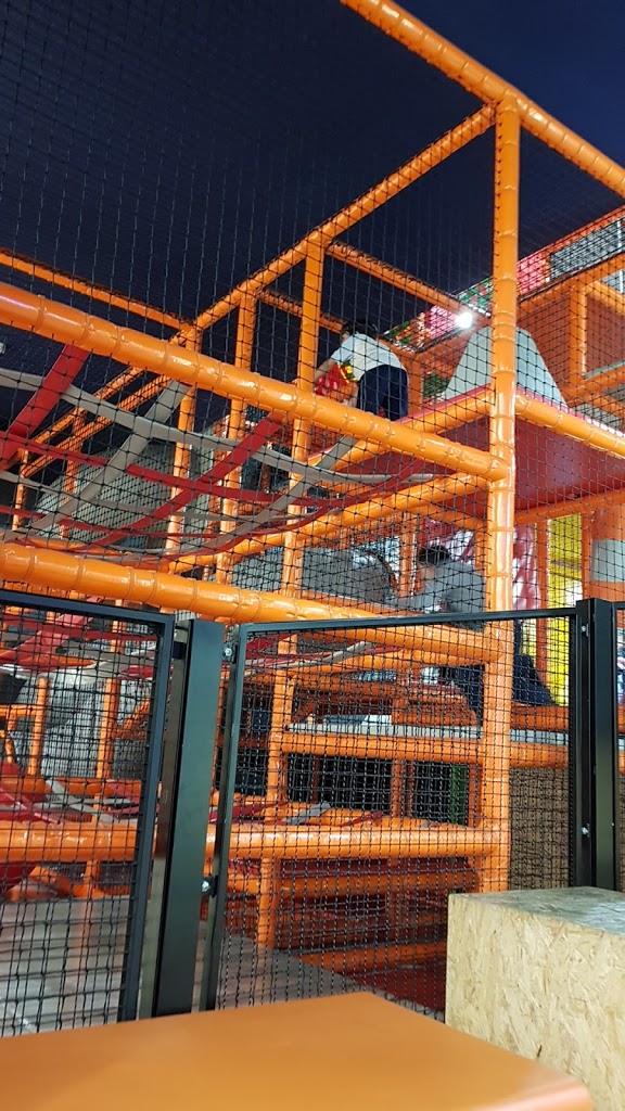 Urban Planet: Trampoline Park 13