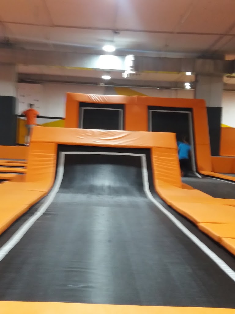Urban Planet: Trampoline Park - Foto 1