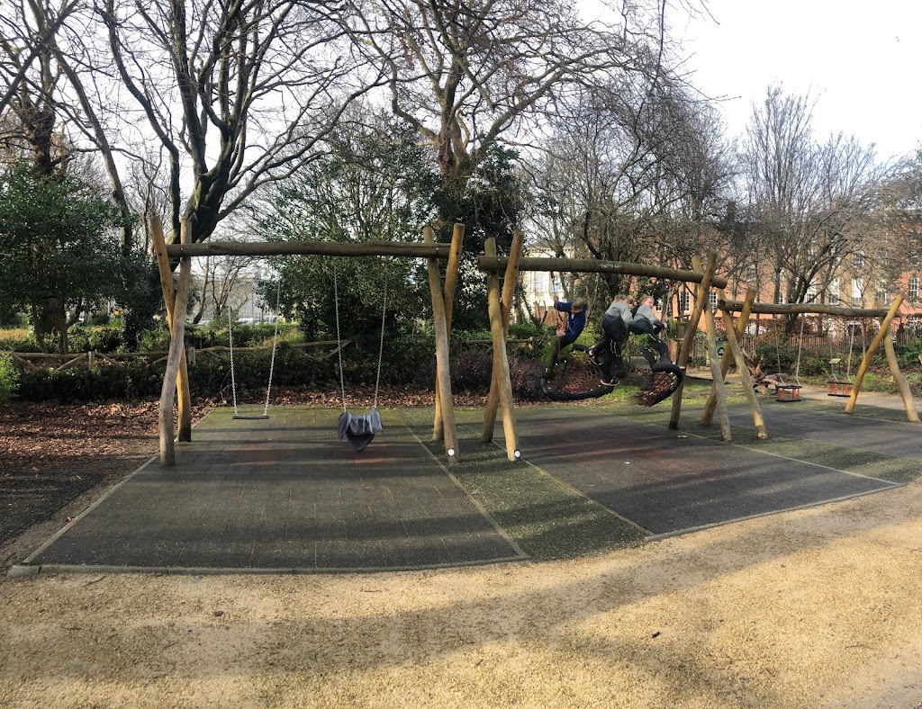 Merrion Square Playground 4