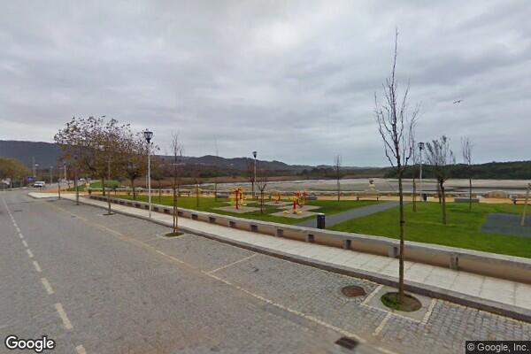 Jardim do Parque Infantil de Vila Praia de Âncora - Foto 2