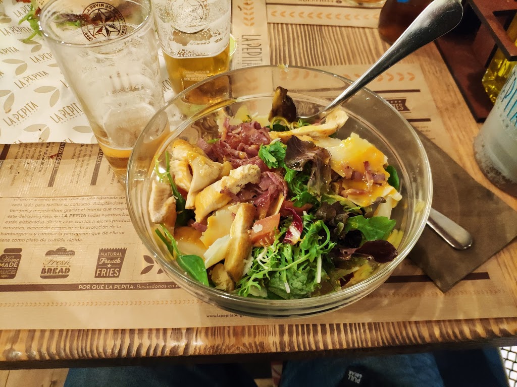 La Pepita Burger Bar - Ourense - Foto 1