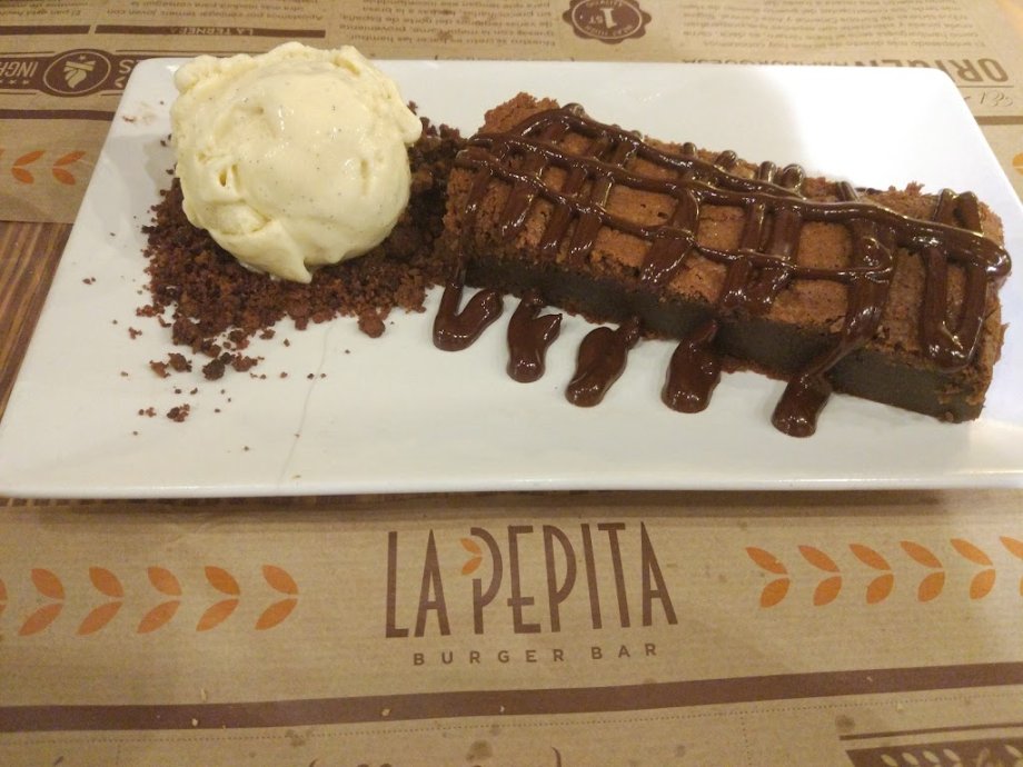 La Pepita Burger Bar - Ourense - Foto 22