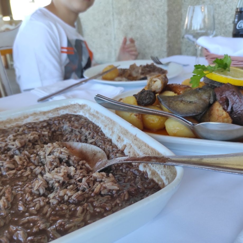 Restaurante Encanada - Brandão & Martins, Lda - Foto 23