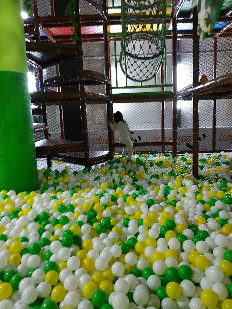 Panda Park - Trampoline Park - Foto 12