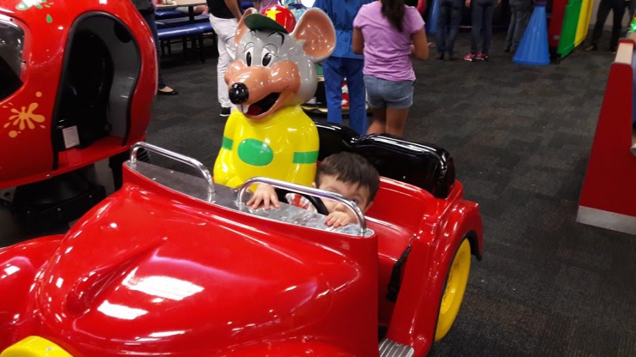 Chuck E. Cheese's San Agustin - Foto 5