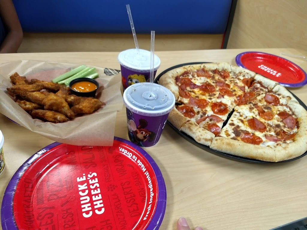 Chuck E. Cheese's - Foto 1