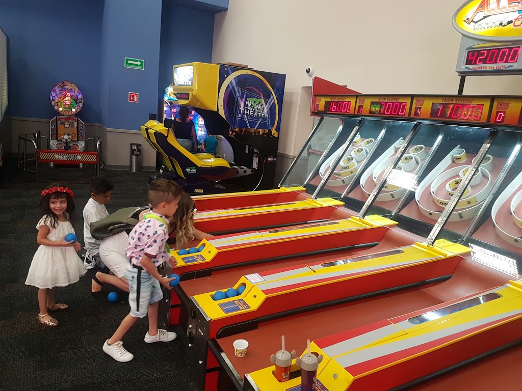Chuck E. Cheese's - Foto 1