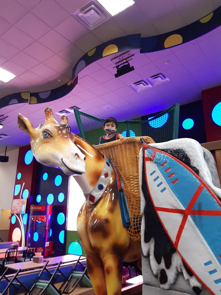 Chuck E. Cheese's - Foto 1
