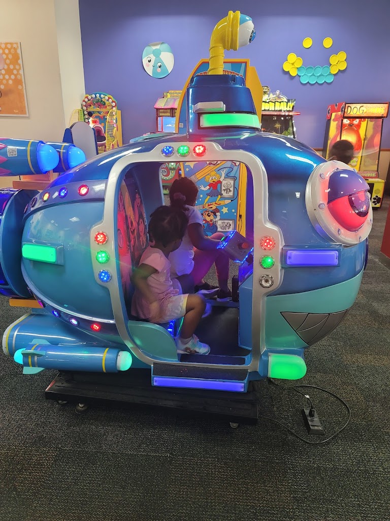 Chuck E. Cheese's - Foto 1