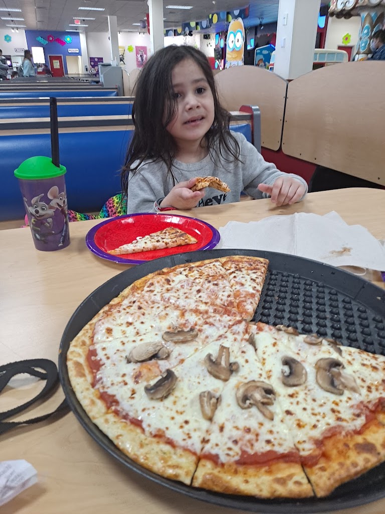 Chuck E. Cheese's - Foto 15