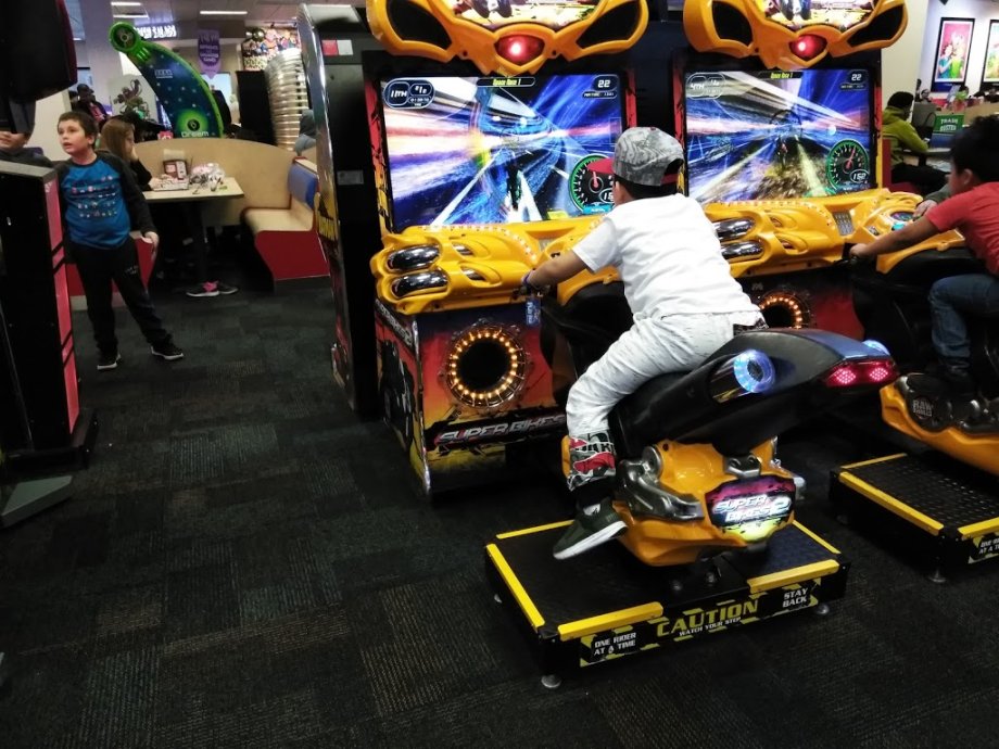 Chuck E. Cheese - Foto 8