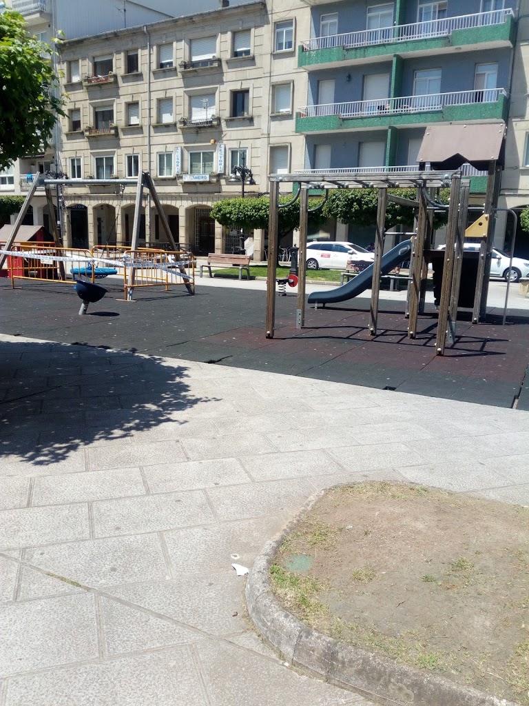 Parque infantil Alameda do Carballiño - Foto 1