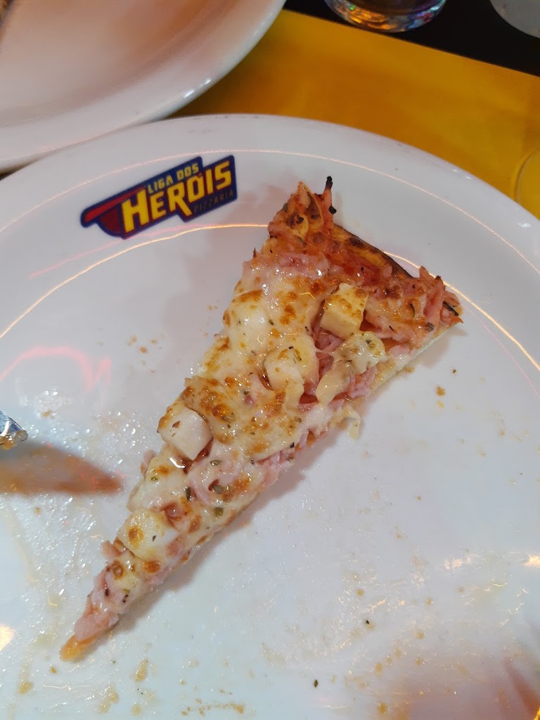 Liga dos Heróis Pizzaria - Foto 14