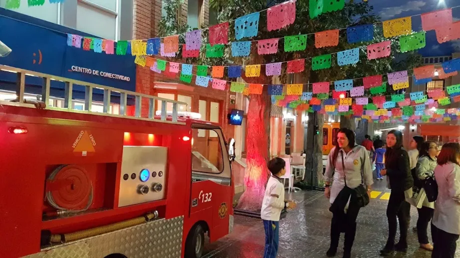 KidZania Santiago - Foto 3