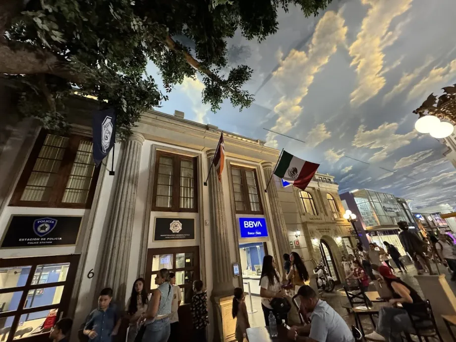 Kidzania GDL - Foto 2