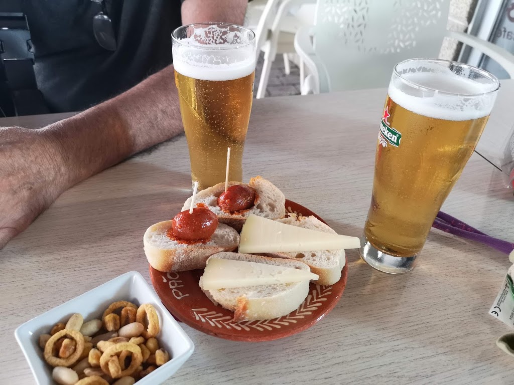 Cafetería Mon - Foto 1