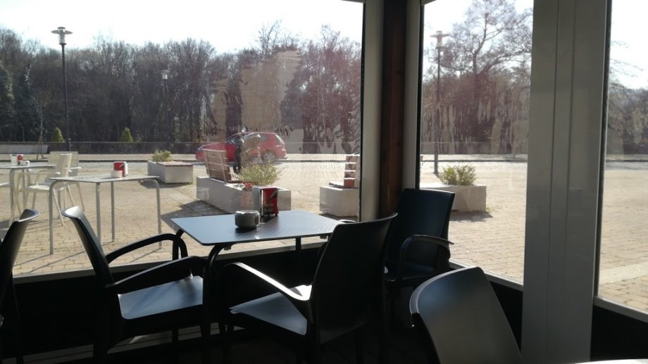 Cafetería Mon - Foto 4