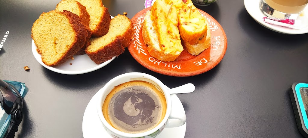 Cafetería Mon - Foto 1